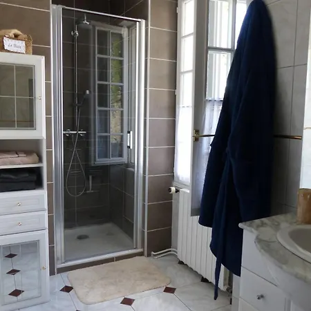 Oda ve Kahvaltı La Source Magny-les-Hameaux