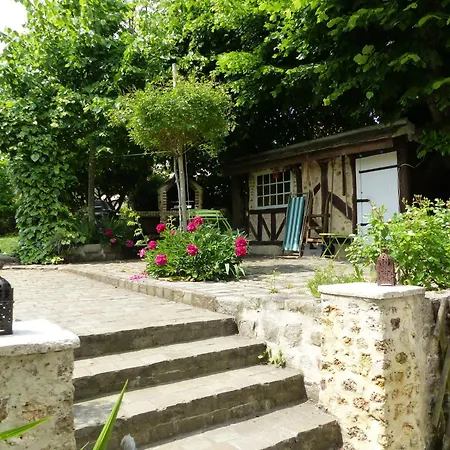 La Source Oda ve Kahvaltı 3*